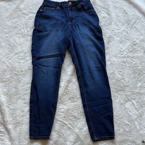 No Boundaries Stretch Skinny Jeans | Dark Wash Jeggings | High Rise Fit | Size 9